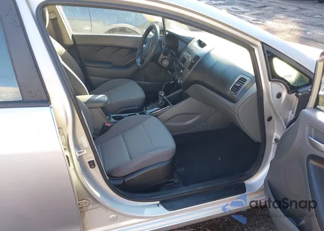 2018 Kia Forte Lx from USA, damaged, VIN 3KPFK4A71JE236706